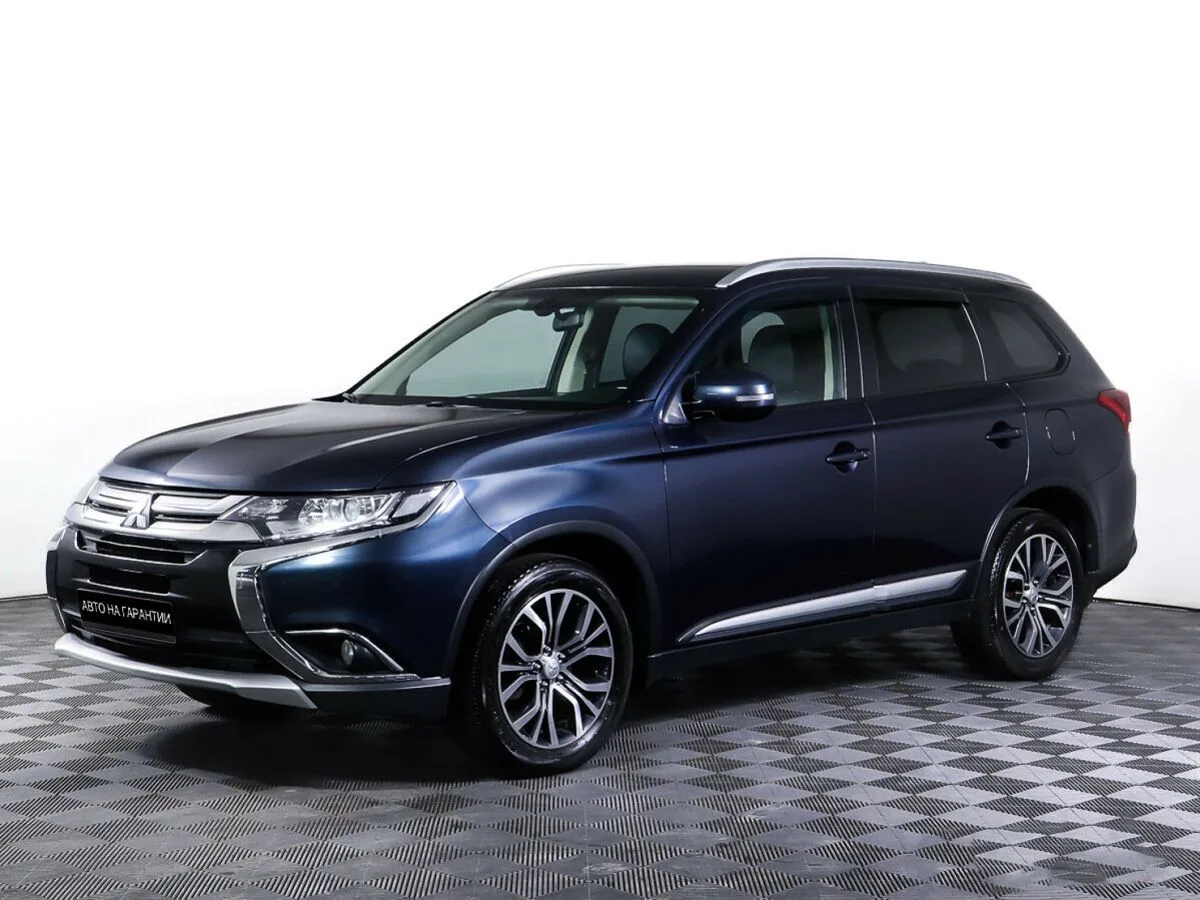 Mitsubishi Outlander III Рестайлинг 2 · Invite