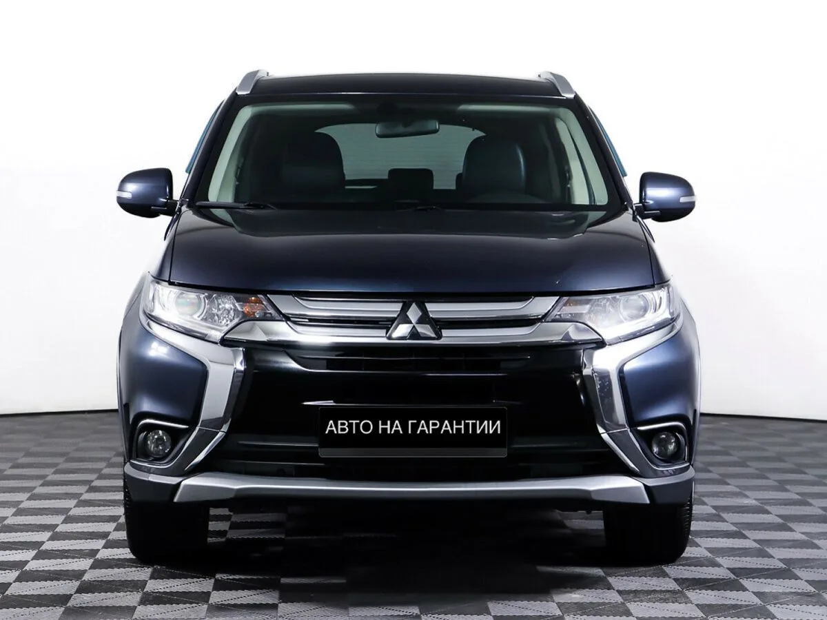 Mitsubishi Outlander III Рестайлинг 2 · Invite — фото 2