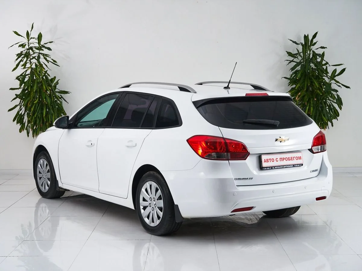 Chevrolet Cruze I Рестайлинг · LT — фото 4