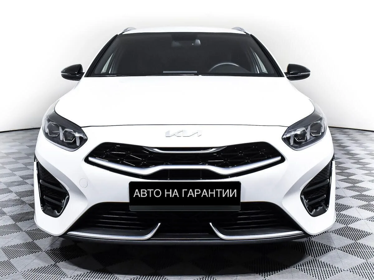 Kia Ceed III Рестайлинг · GT Line — фото 2