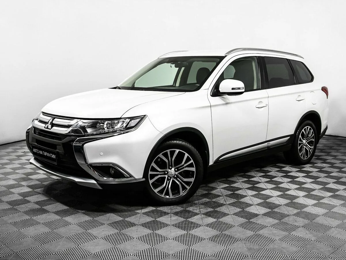 Mitsubishi Outlander III Рестайлинг 2 · Intense+