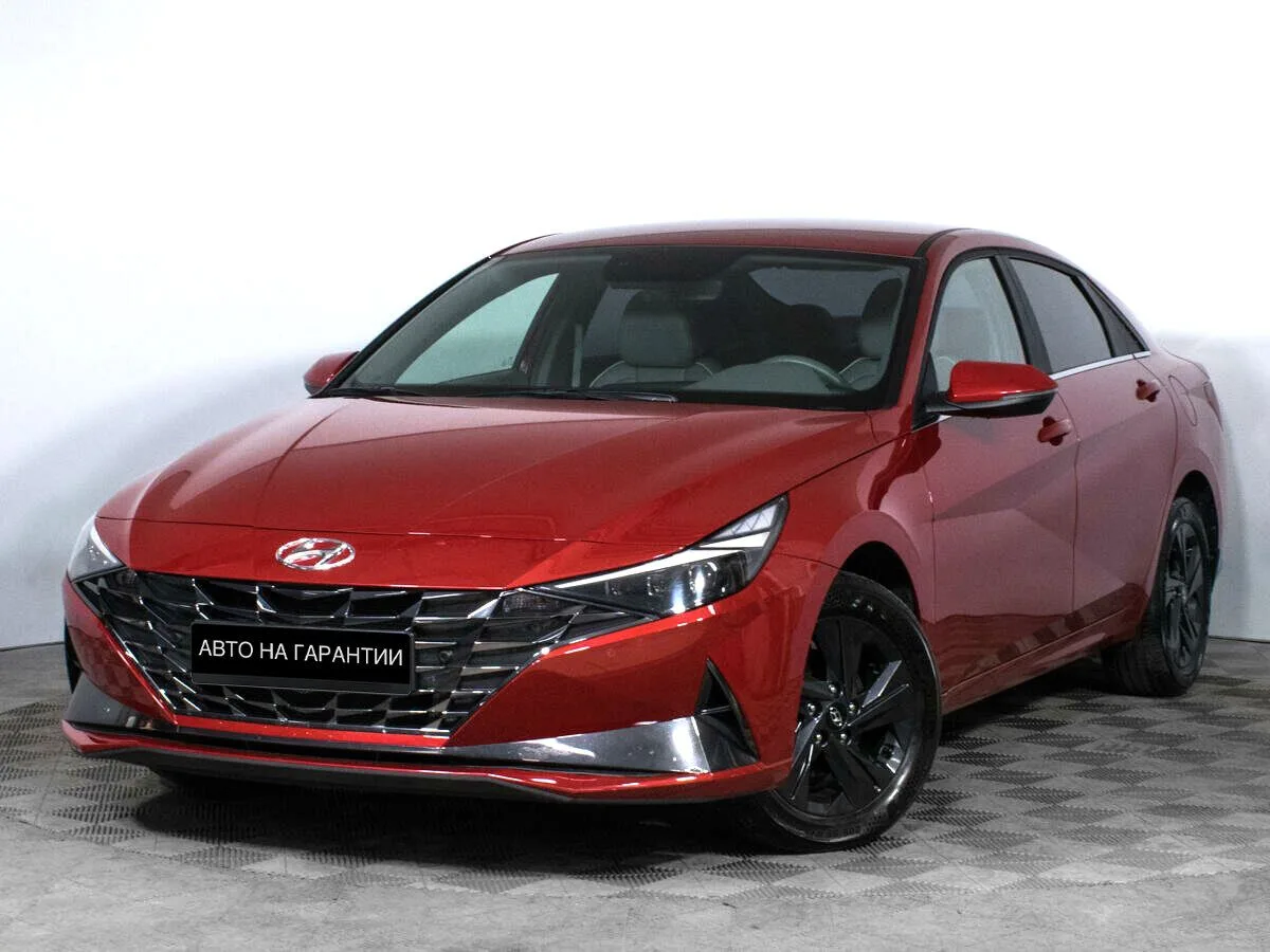 Hyundai Elantra VII (CN7) · Base