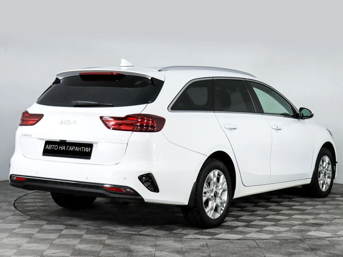 Kia Ceed III Рестайлинг · Premium — фото 3
