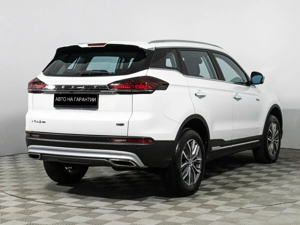 Geely Atlas Pro Luxury — фото 5