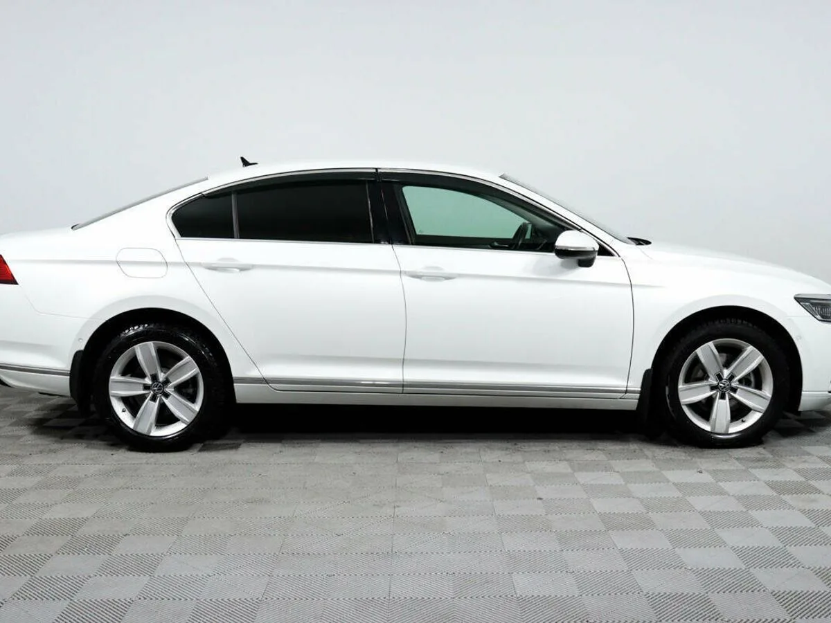 Volkswagen Passat B8 Рестайлинг · Exclusive — фото 4