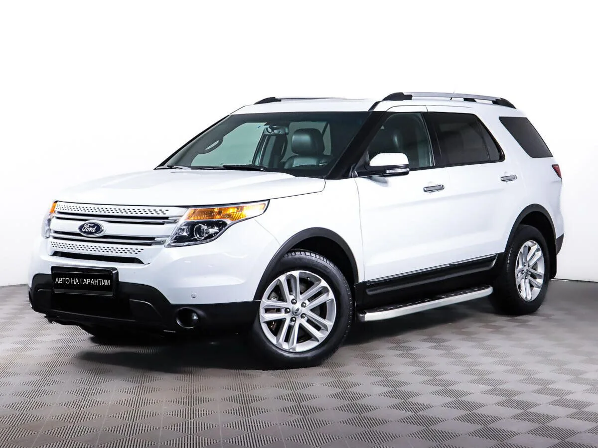 Ford Explorer V · Limited