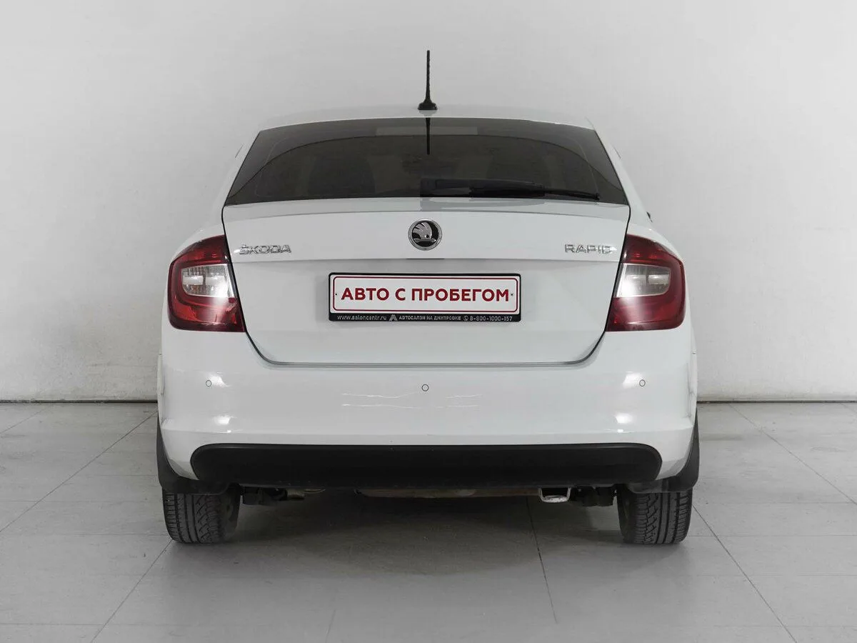 Skoda Rapid I Рестайлинг — фото 4