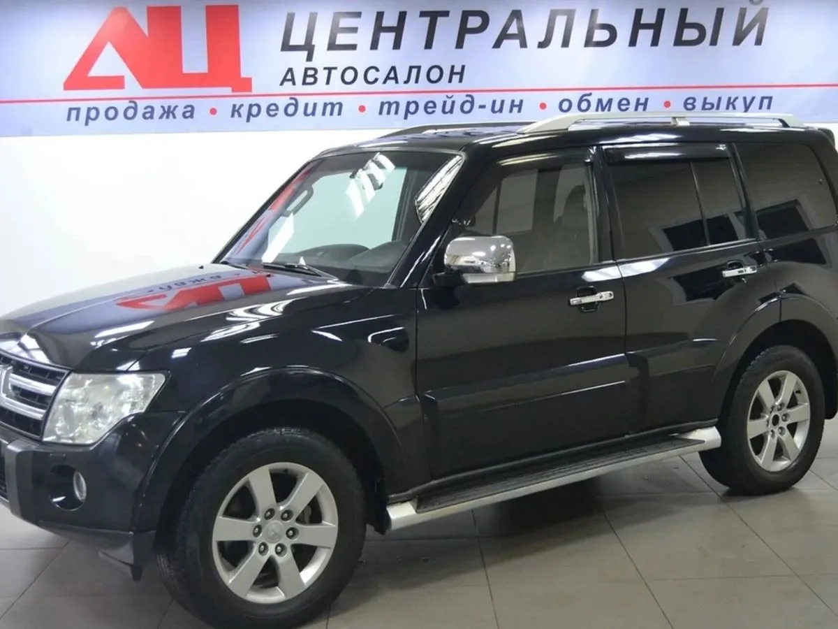 Mitsubishi Pajero IV