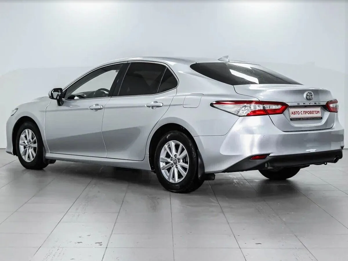 Toyota Camry VIII (XV70) · Классик — фото 2