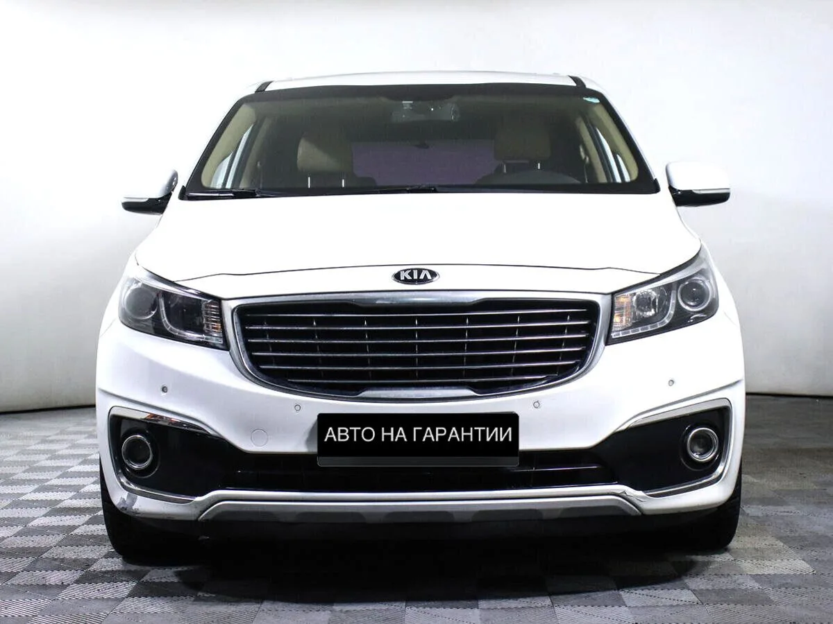 Kia Carnival III — фото 2