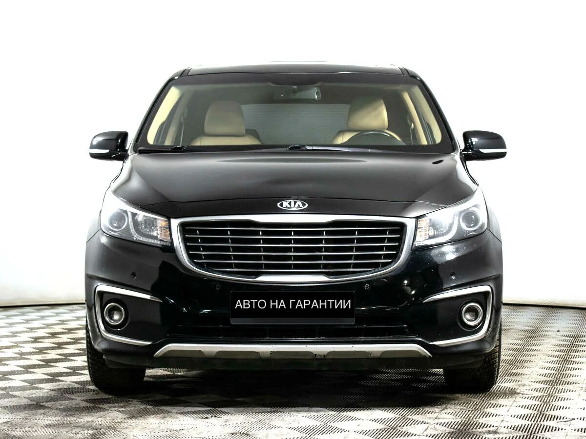Kia Carnival III — фото 2