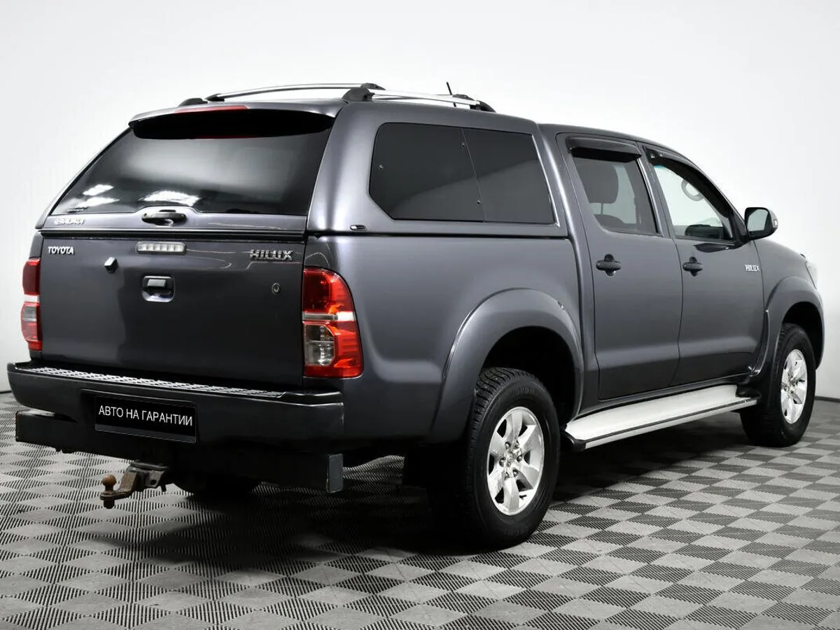 Toyota Hilux VII Рестайлинг — фото 3