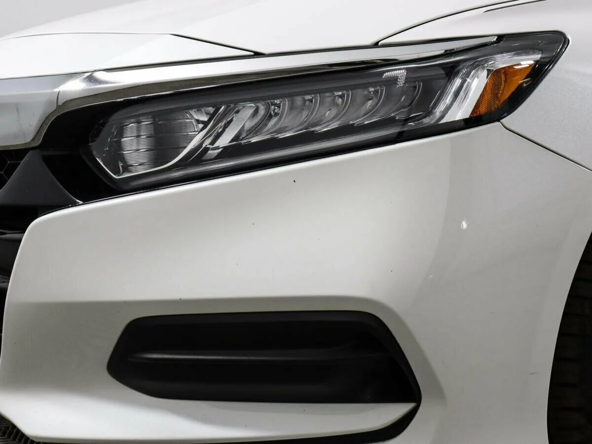 Honda Accord X — фото 5