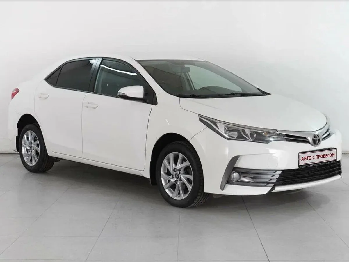 Toyota Corolla XI (E160, E170, E180) · Стиль Плюс