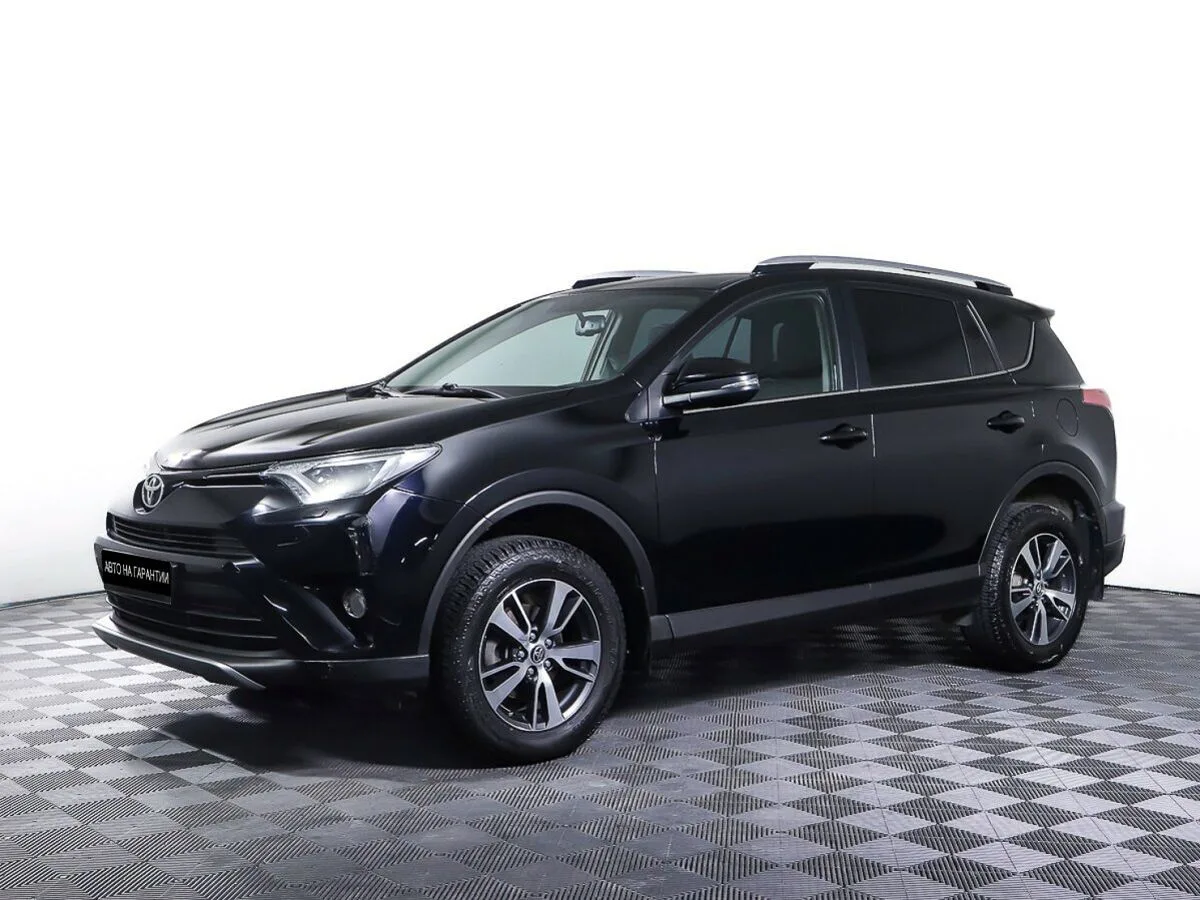 Toyota RAV4 IV (XA40) Рестайлинг · Стандарт