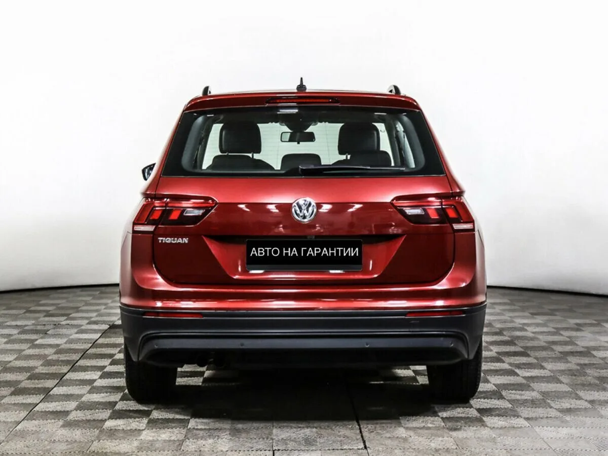 Volkswagen Tiguan II — фото 4