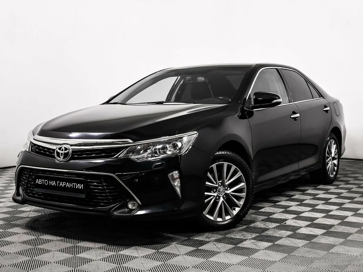 Toyota Camry VII (XV50) Рестайлинг 2 · Exclusive