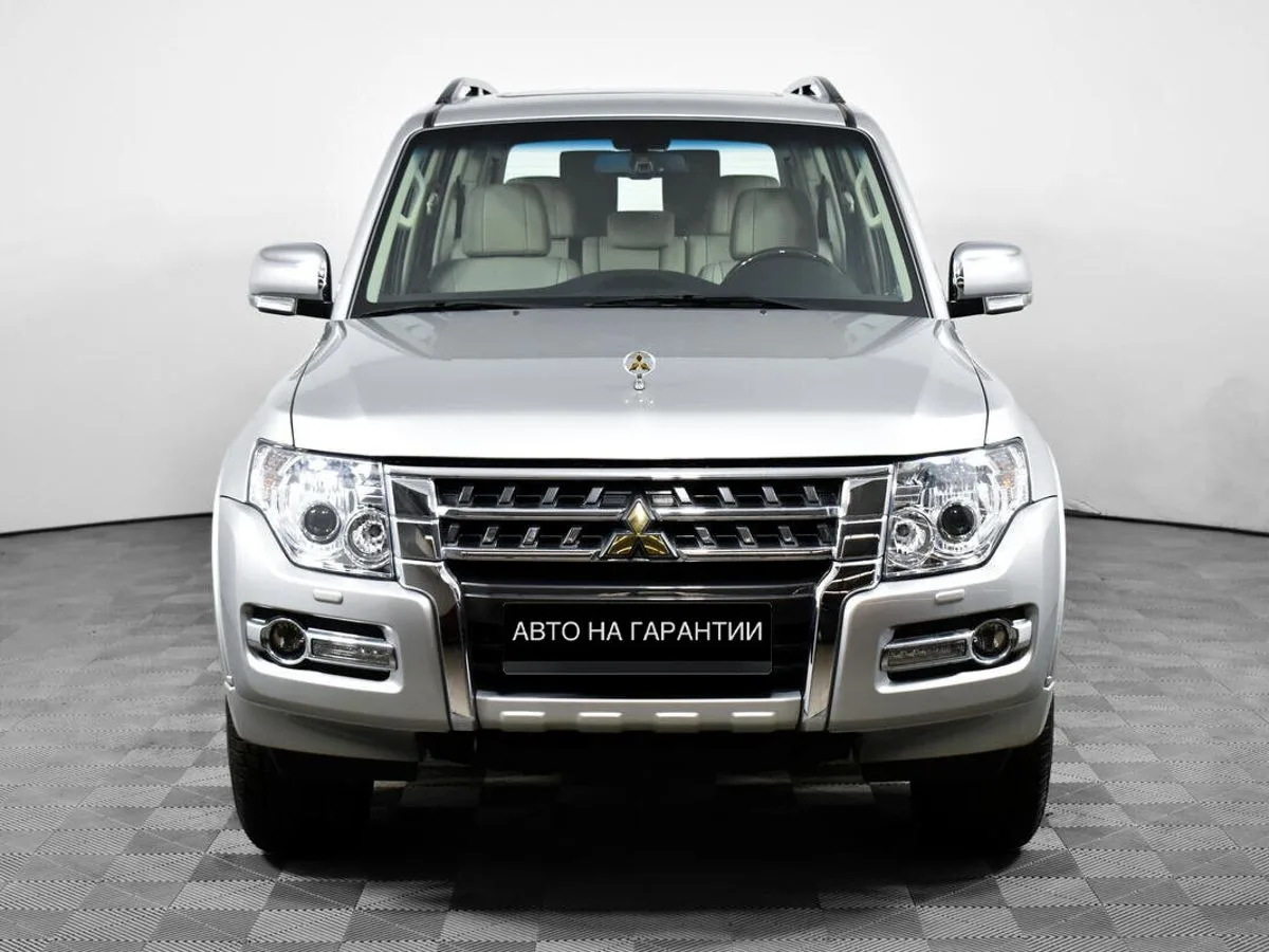 Mitsubishi Pajero IV Рестайлинг 2 · GLS — фото 2