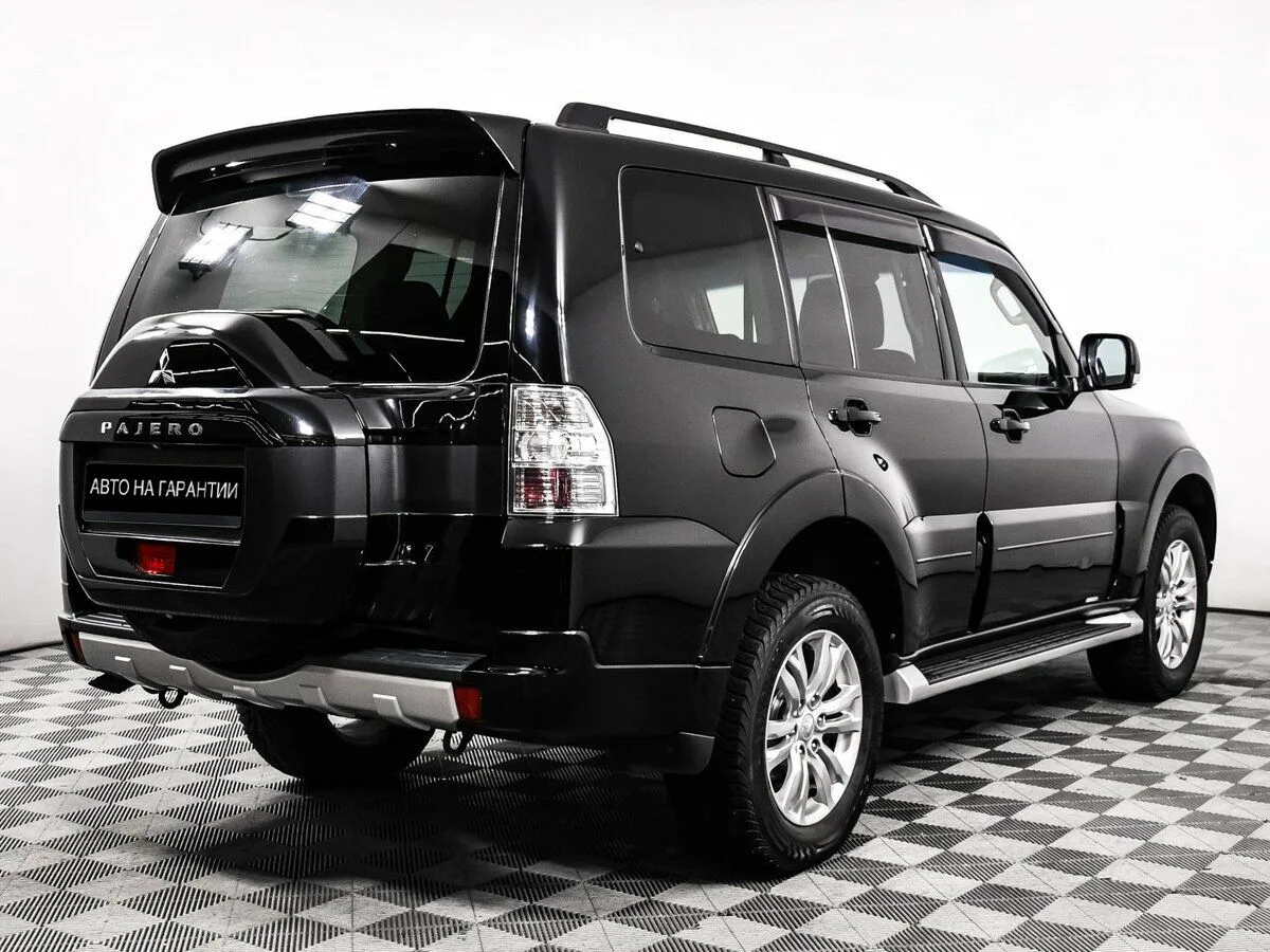 Mitsubishi Pajero IV Рестайлинг 2 · GLS — фото 5