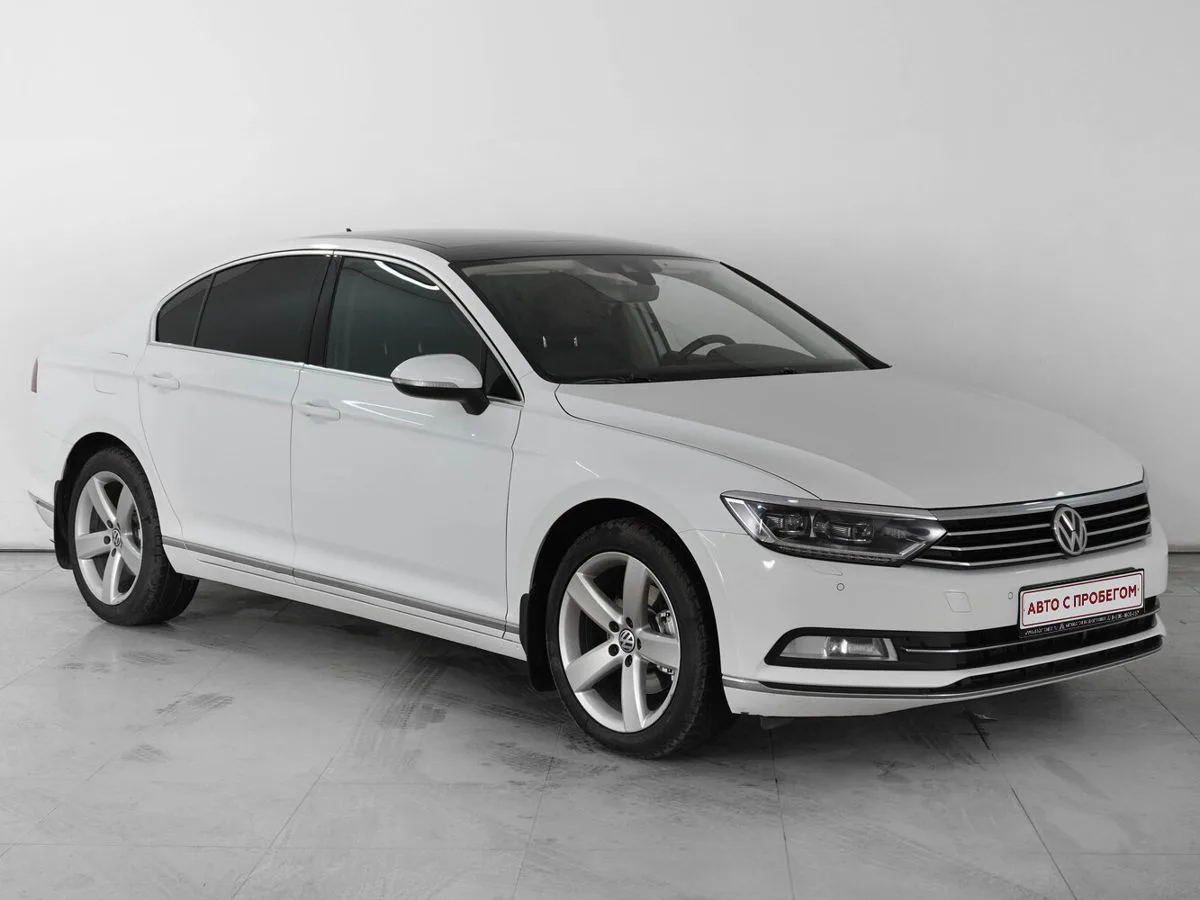 Volkswagen Passat B8 · Highline