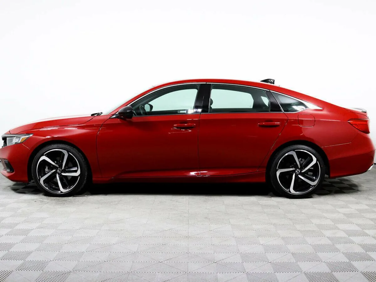 Honda Accord X Рестайлинг — фото 3