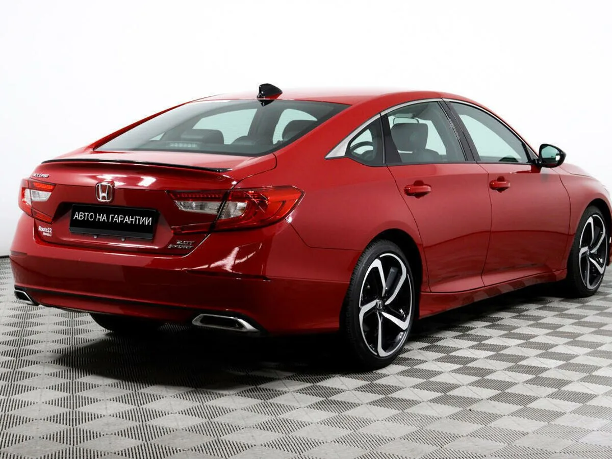 Honda Accord X Рестайлинг — фото 5