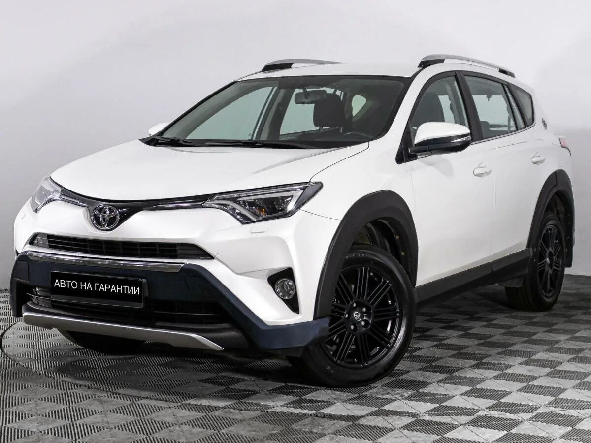 Toyota RAV4 IV (XA40) Рестайлинг · Комфорт