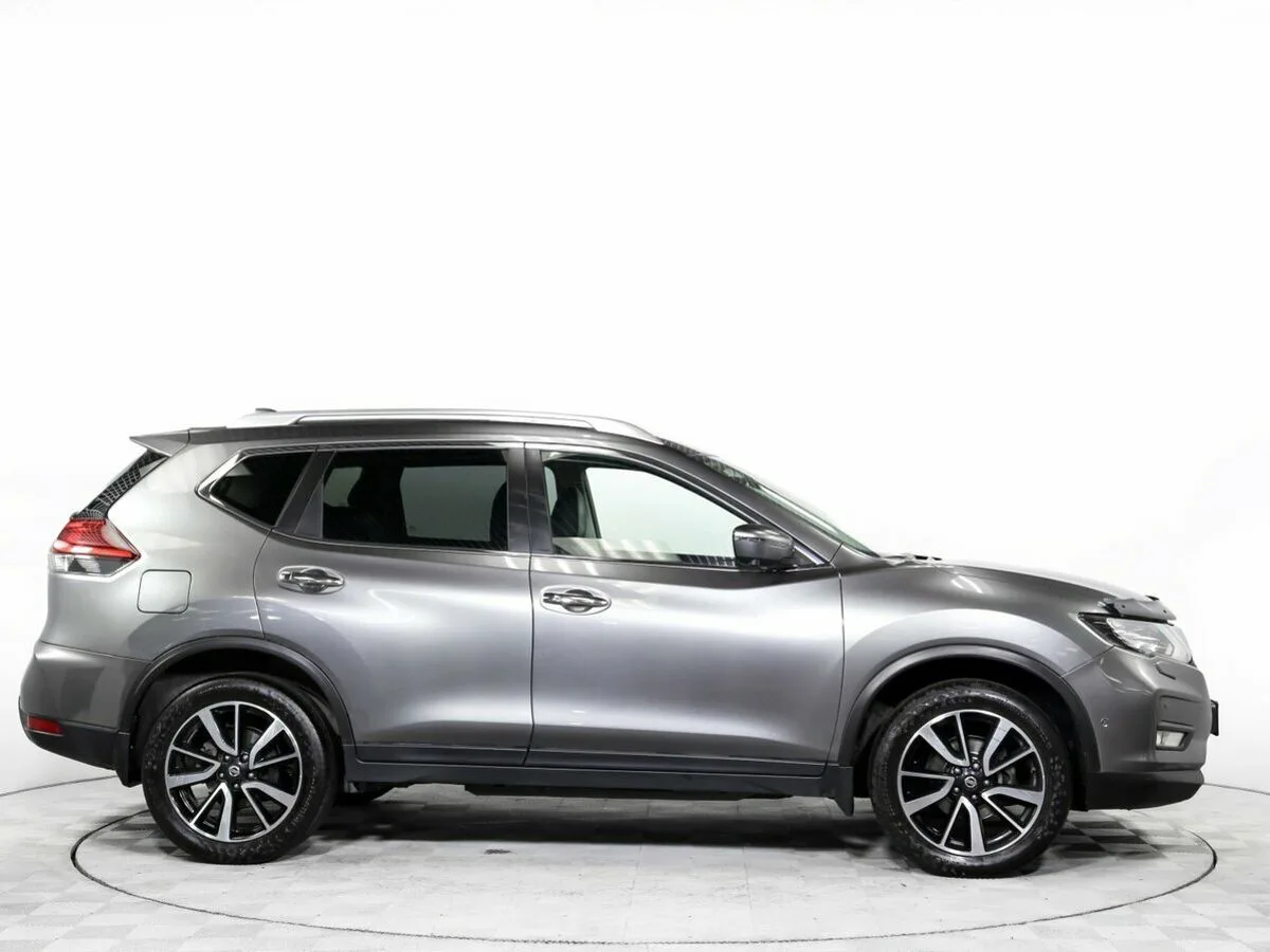 Nissan X-Trail III Рестайлинг · SE — фото 4