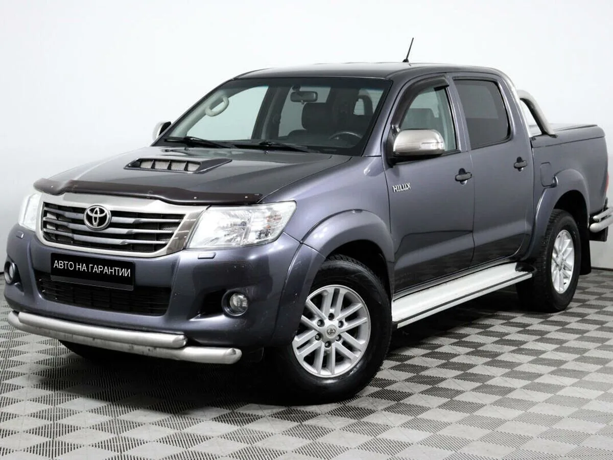 Toyota Hilux VII Рестайлинг · Престиж