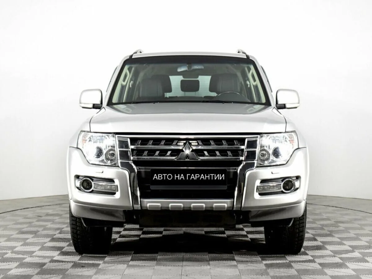 Mitsubishi Pajero IV Рестайлинг 2 · Intense — фото 2