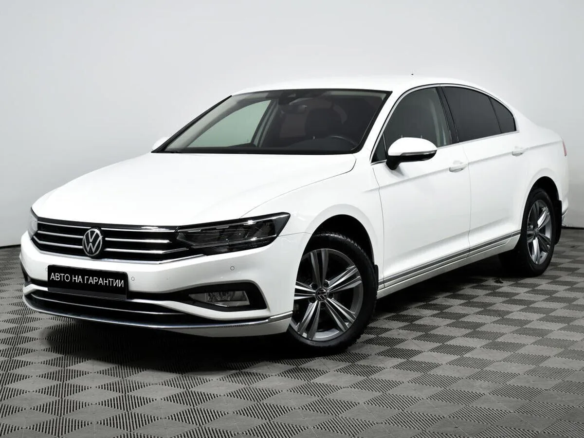 Volkswagen Passat B8 Рестайлинг · Exclusive