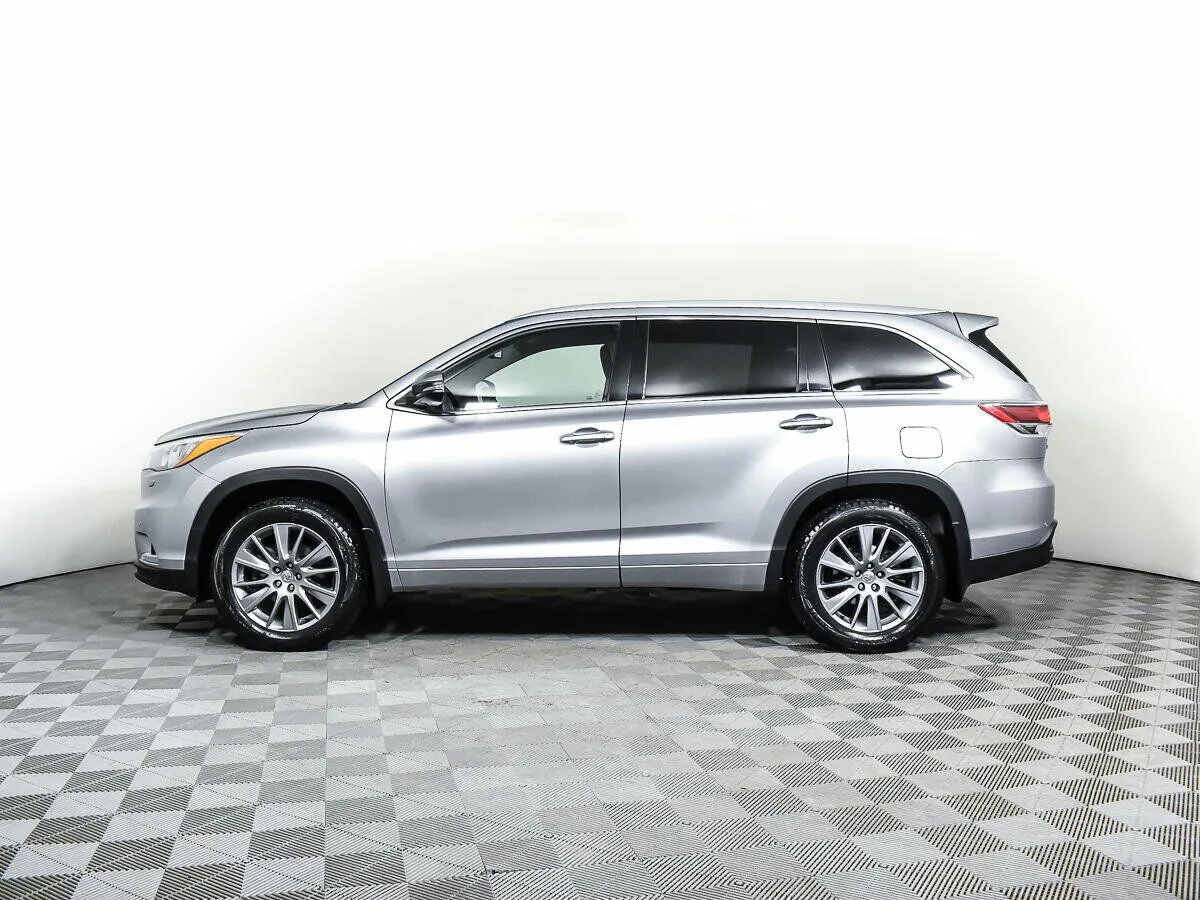 Toyota Highlander III (XU50) · Люкс — фото 3