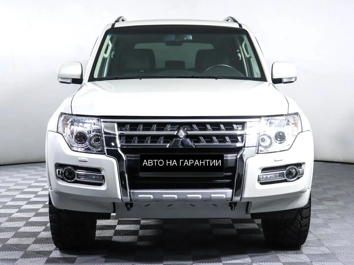 Mitsubishi Pajero IV Рестайлинг 2 · Ultimate — фото 2