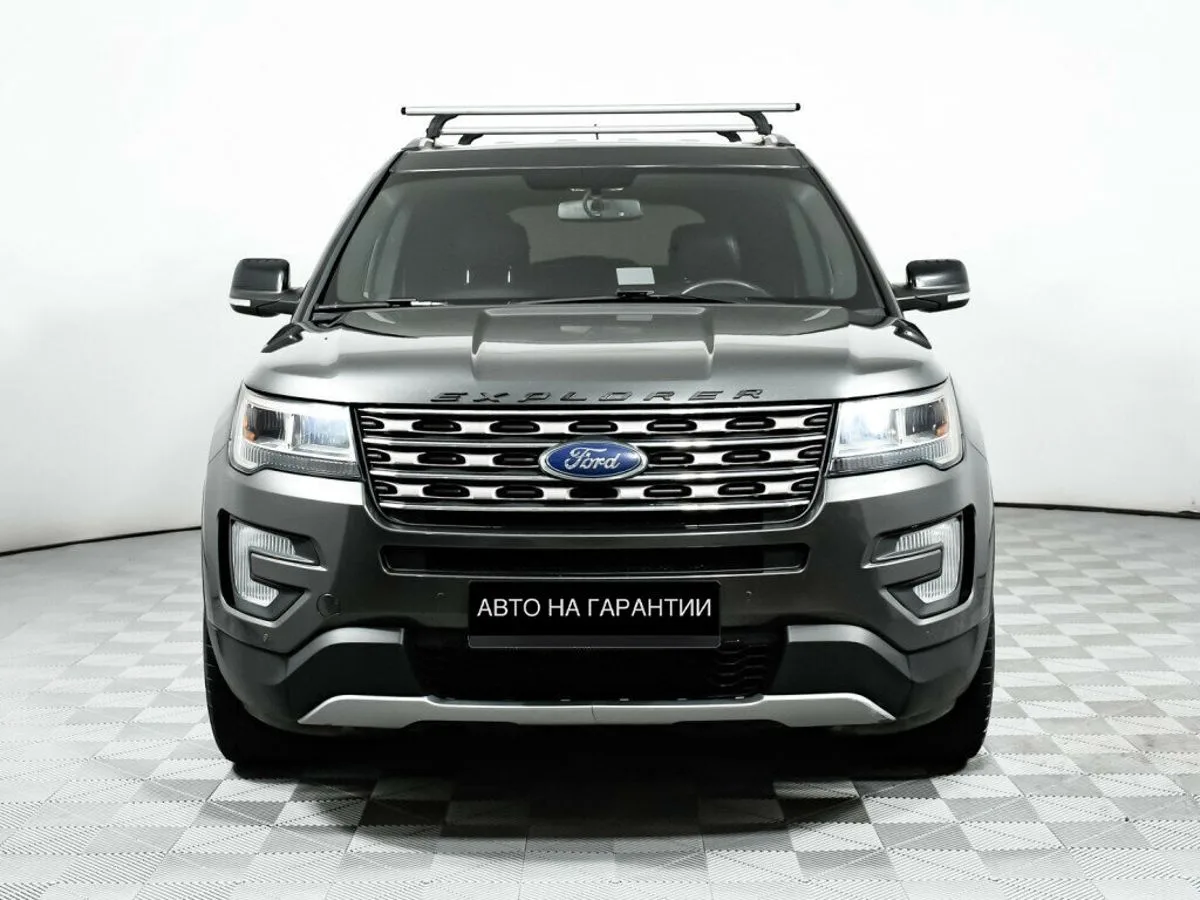Ford Explorer V Рестайлинг · XLT — фото 2