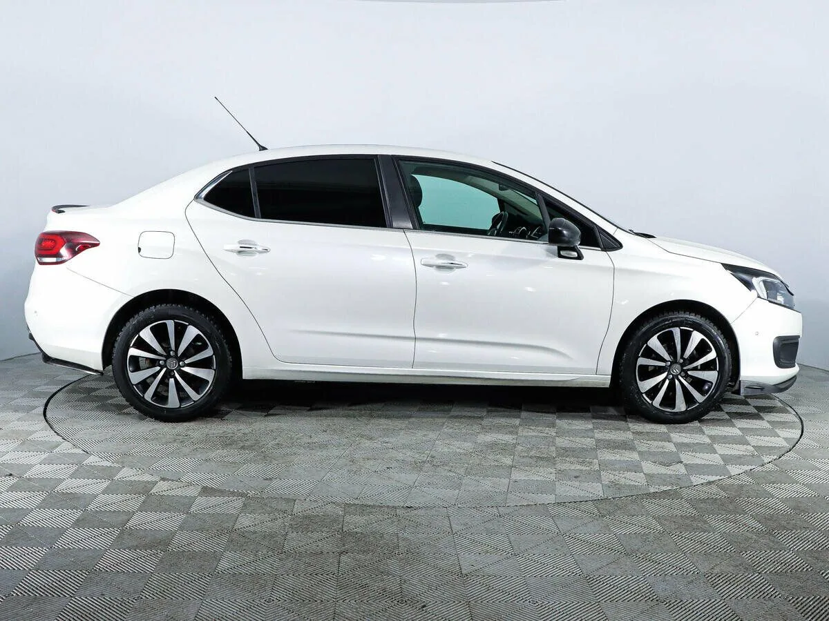 Citroen C4 II Рестайлинг · SHINE — фото 3