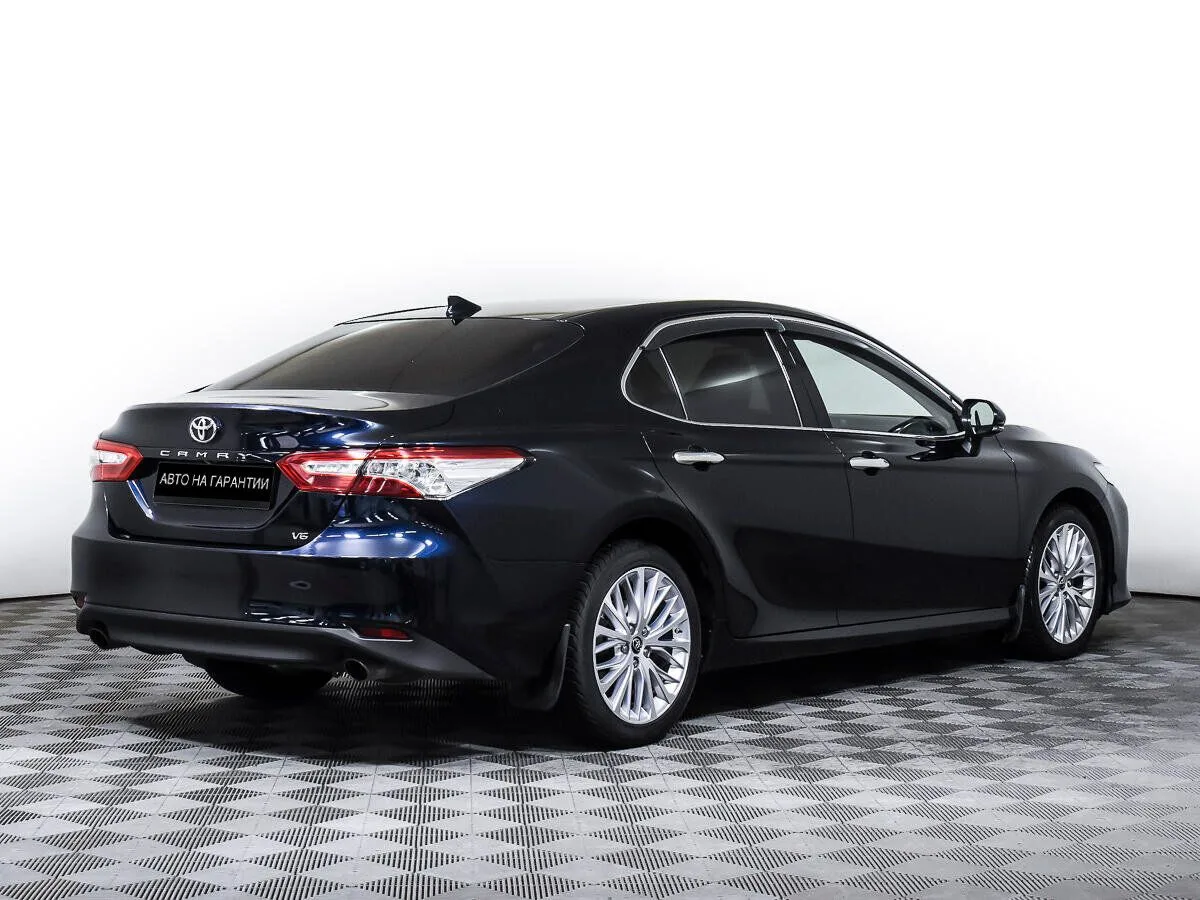 Toyota Camry VIII (XV70) · Люкс Safety — фото 5