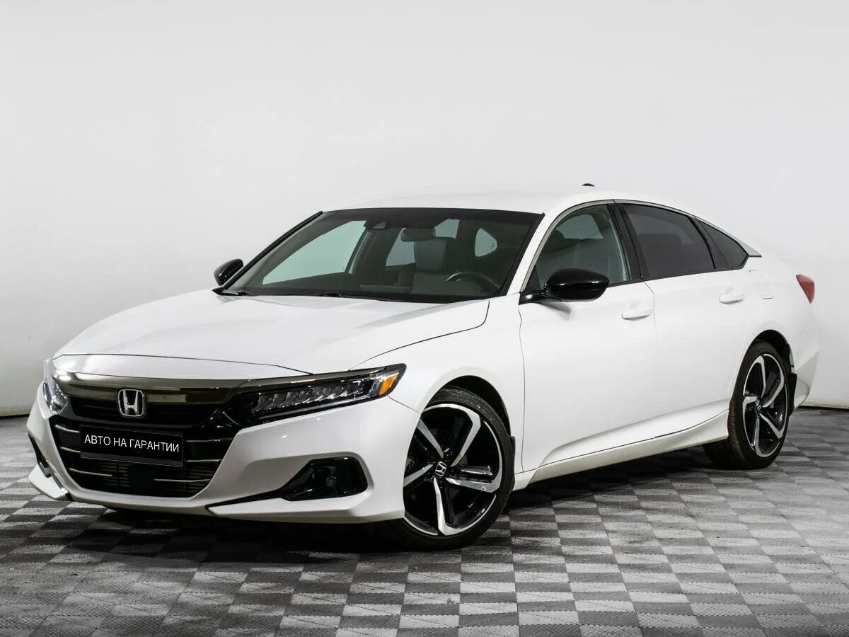 Honda Accord X Рестайлинг · Prestige
