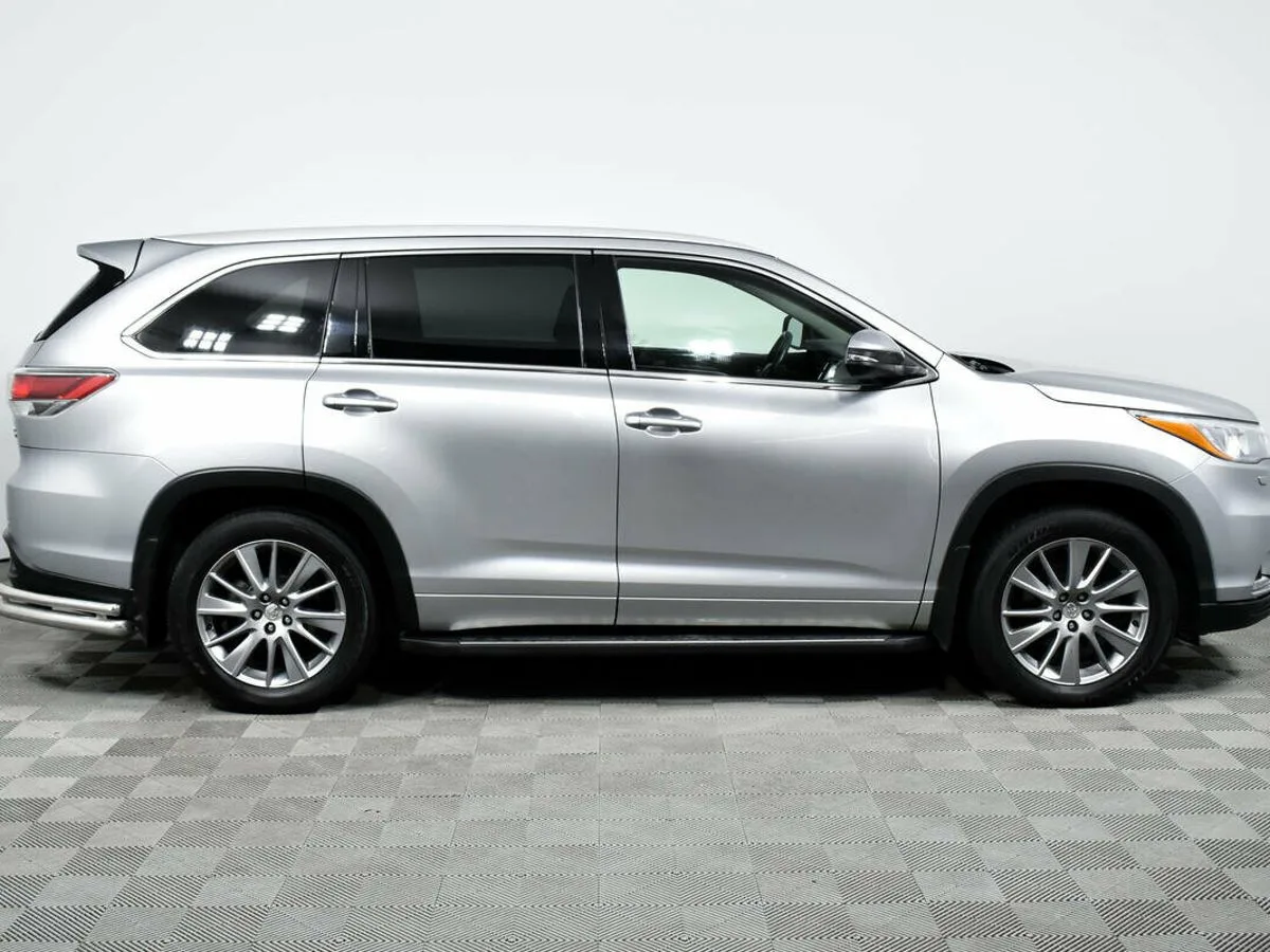 Toyota Highlander III (XU50) · Элеганс — фото 4