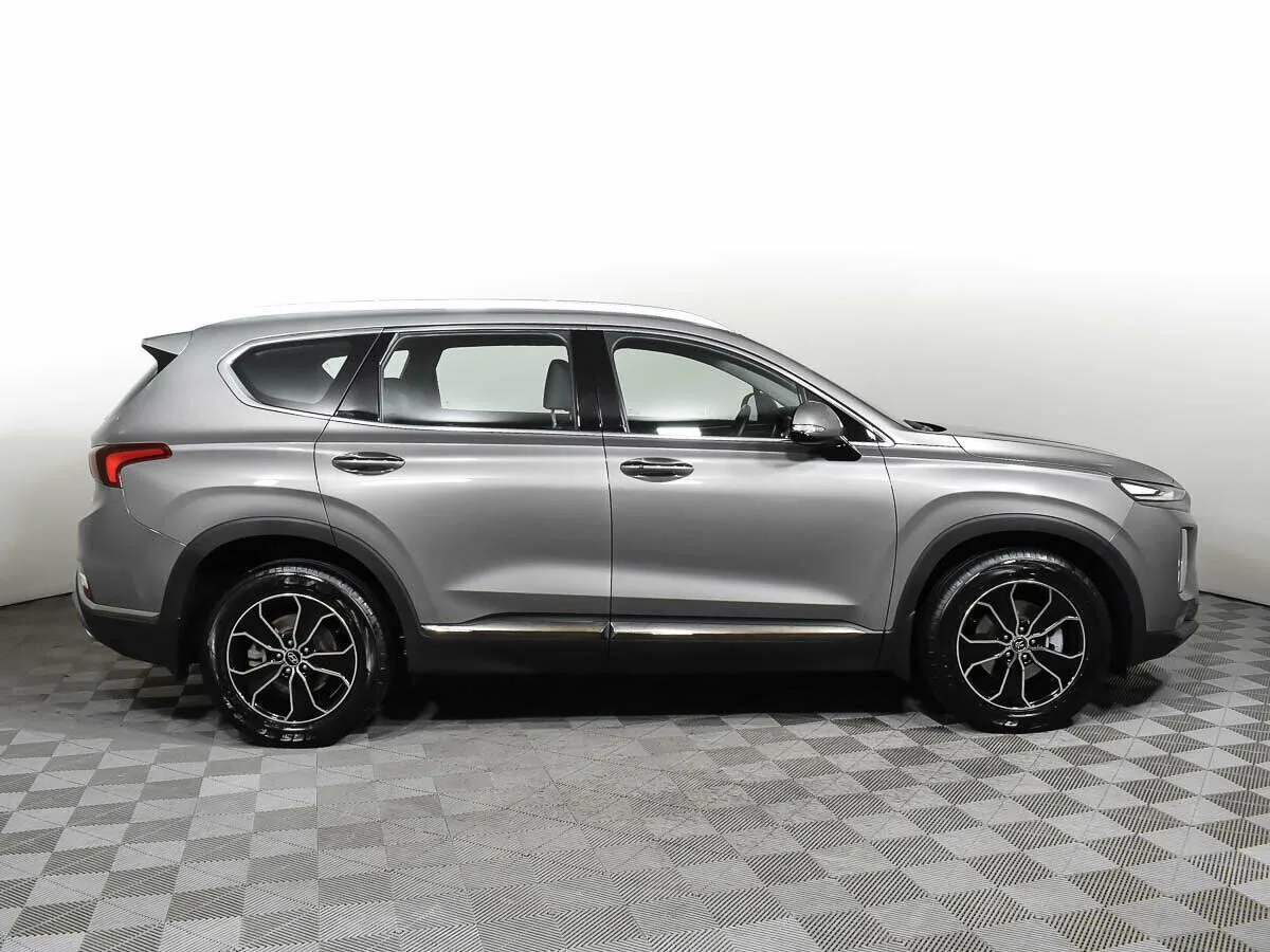 Hyundai Santa Fe IV · Family — фото 4