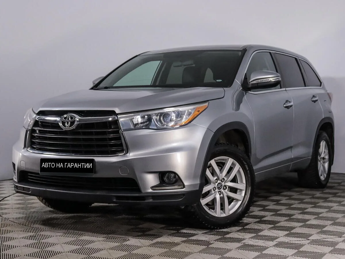 Toyota Highlander III (XU50) · Элеганс