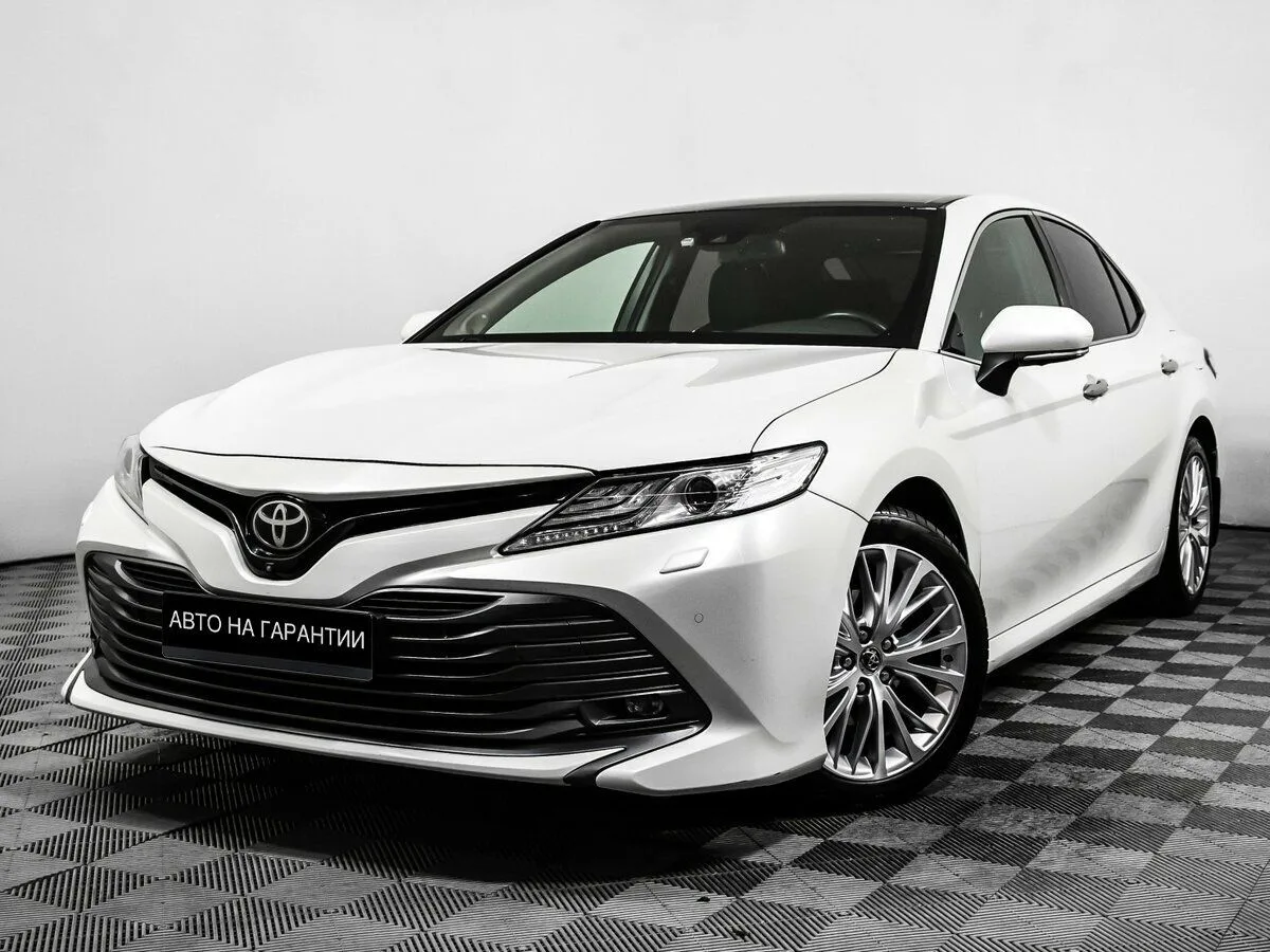 Toyota Camry VIII (XV70) · Executive Safety