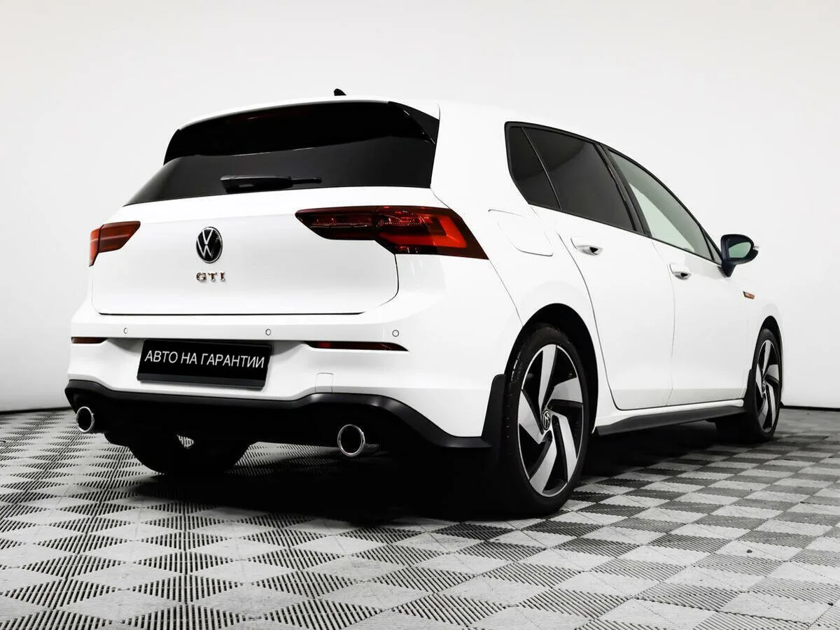 Volkswagen Golf GTI VIII · GTI (2021-2022) — фото 3