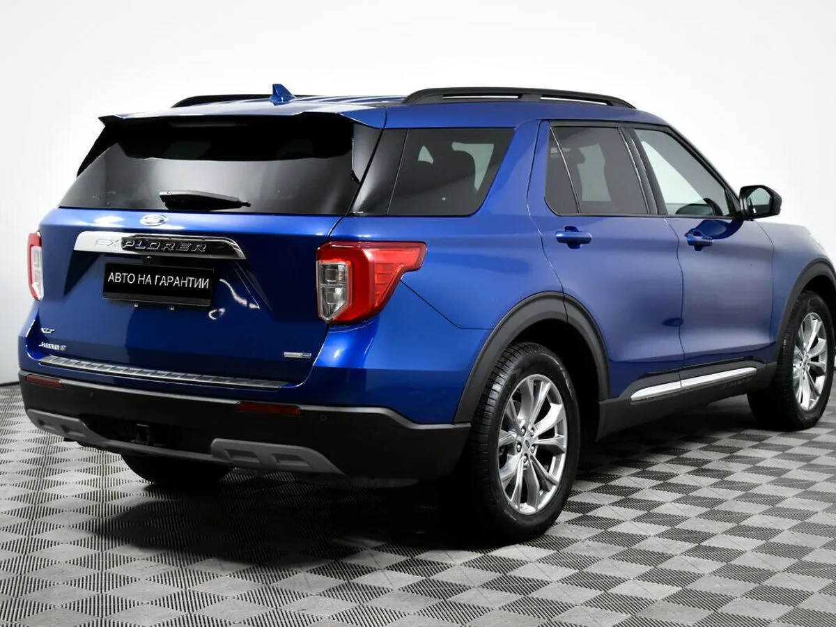 Ford Explorer VI — фото 3