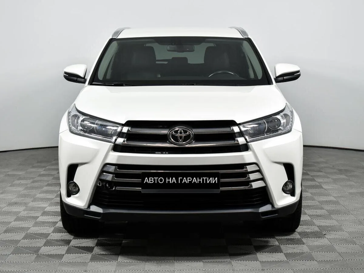 Toyota Highlander III (XU50) Рестайлинг · Элеганс — фото 2