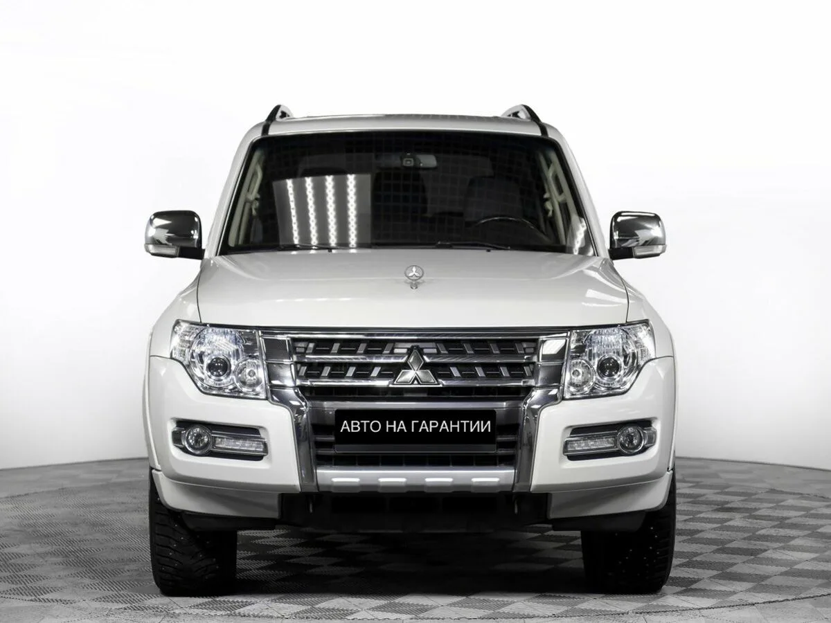 Mitsubishi Pajero IV Рестайлинг 2 · GLS — фото 2