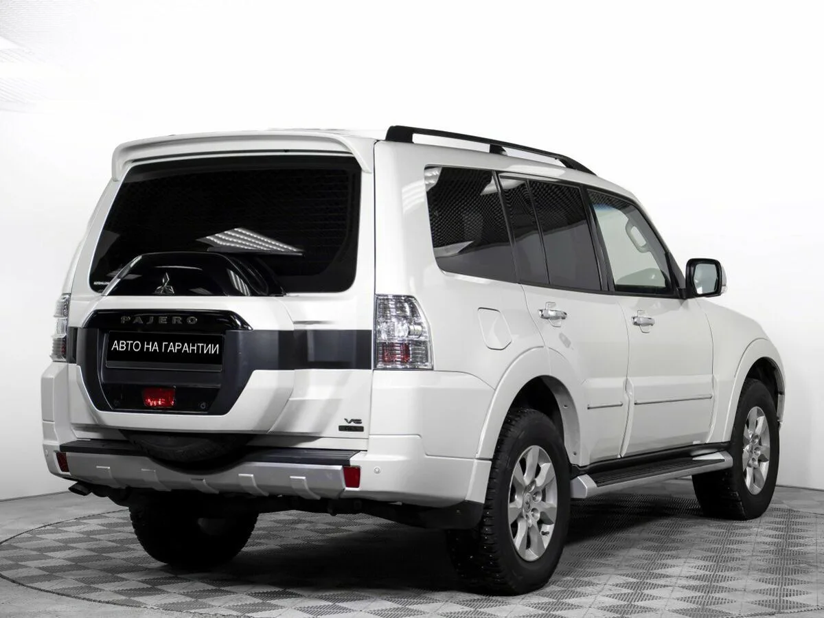 Mitsubishi Pajero IV Рестайлинг 2 · GLS — фото 3