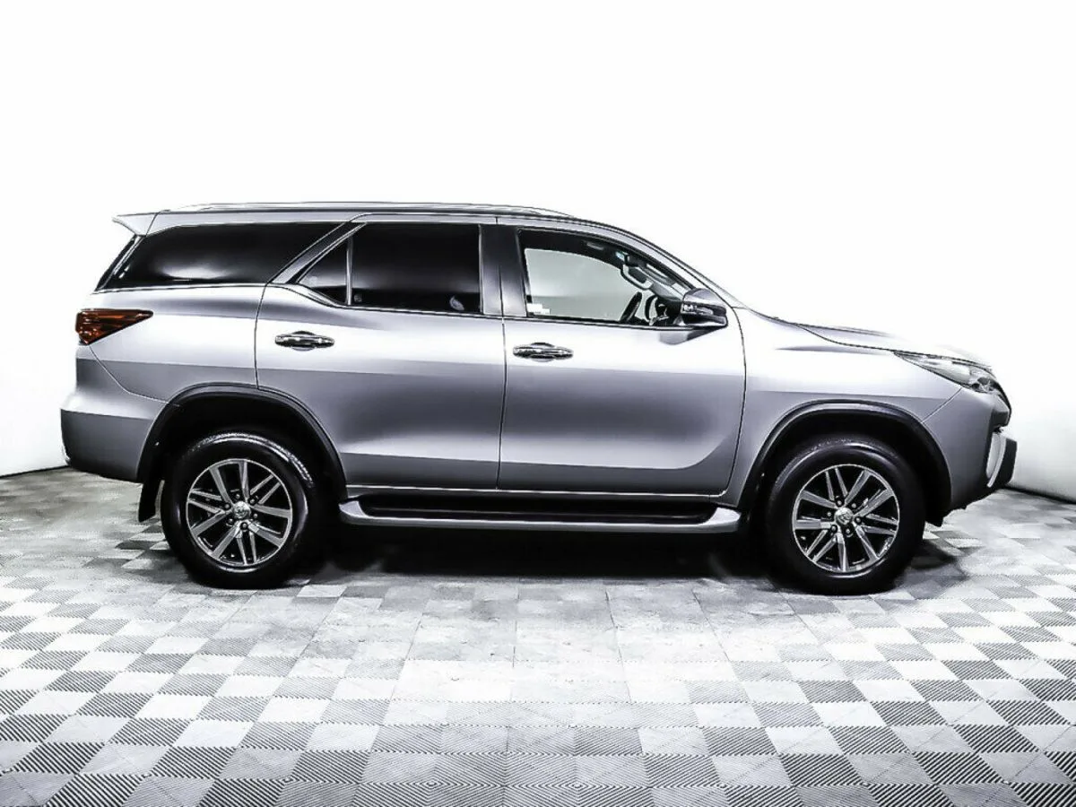 Toyota Fortuner II · TRD — фото 4