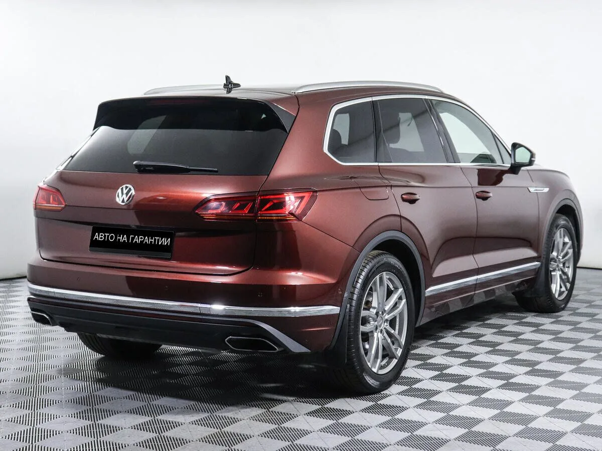 Volkswagen Touareg III · Exclusive Elegance — фото 3