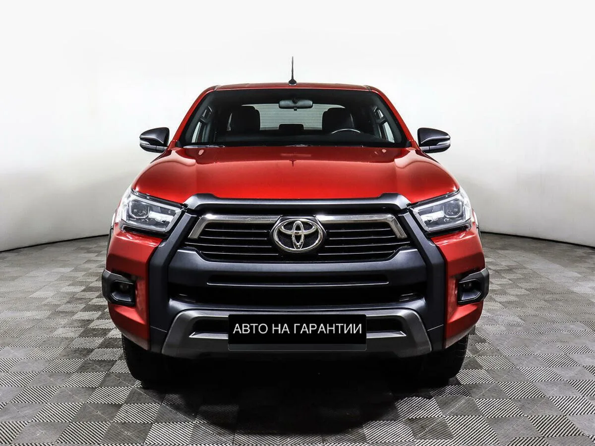 Toyota Hilux VIII Рестайлинг 2 · Adventure — фото 2