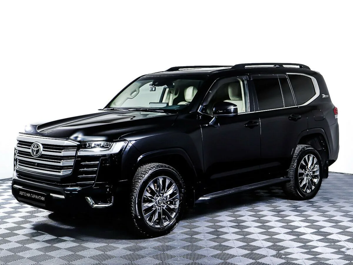 Toyota Land Cruiser 300 Series · 70th Anniversary